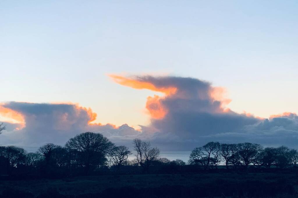 Lle Mary - Beautiful Views, Hot Tub, Secluded, Dog Welcome, Barmouth Llanddwywe Экстерьер фото