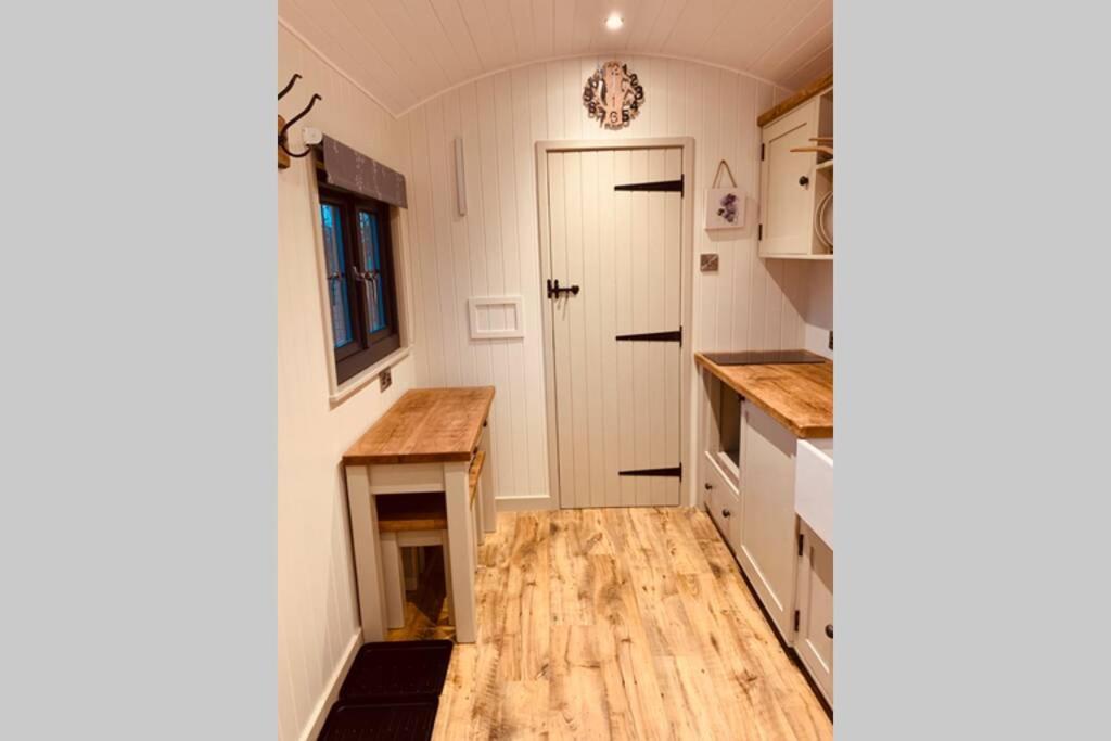 Lle Mary - Beautiful Views, Hot Tub, Secluded, Dog Welcome, Barmouth Llanddwywe Экстерьер фото
